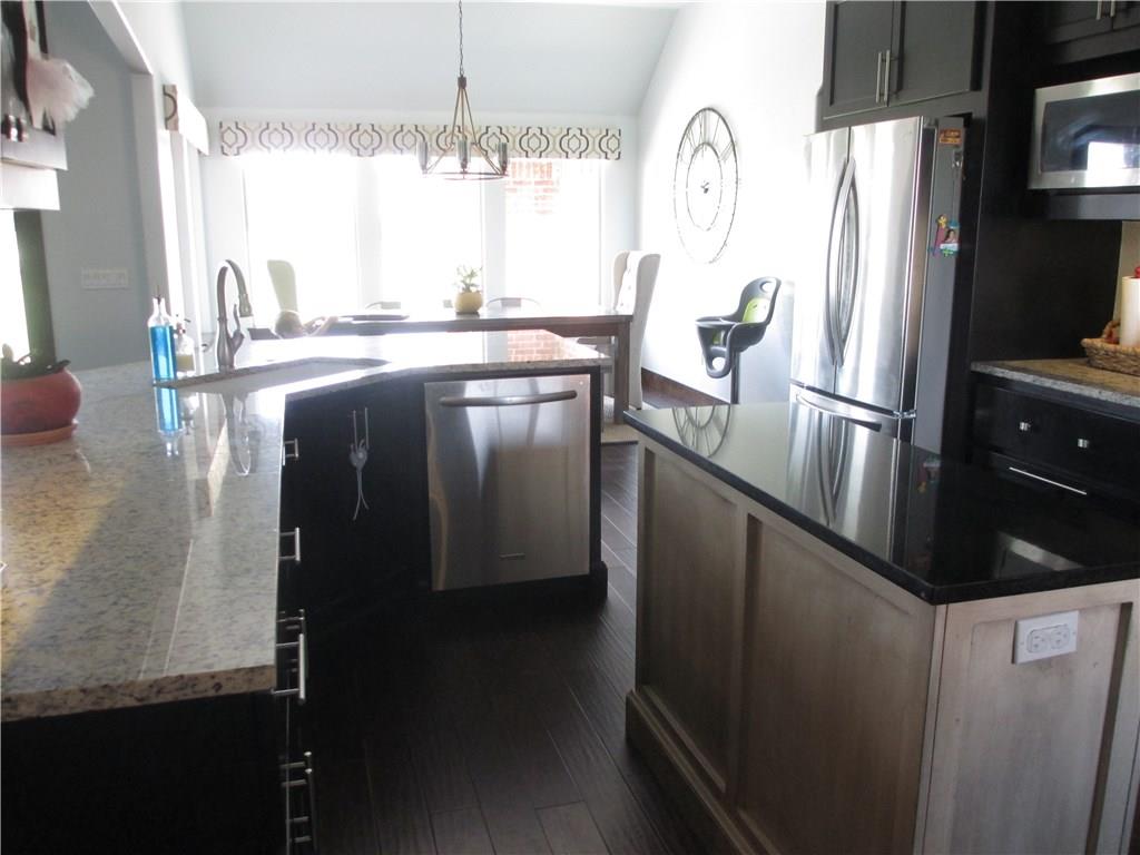 4607 Riverside Dr, Tuttle, OK 73089 photo 9
