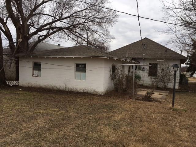 608 E Cherry St, Cushing, OK 74023 photo 5