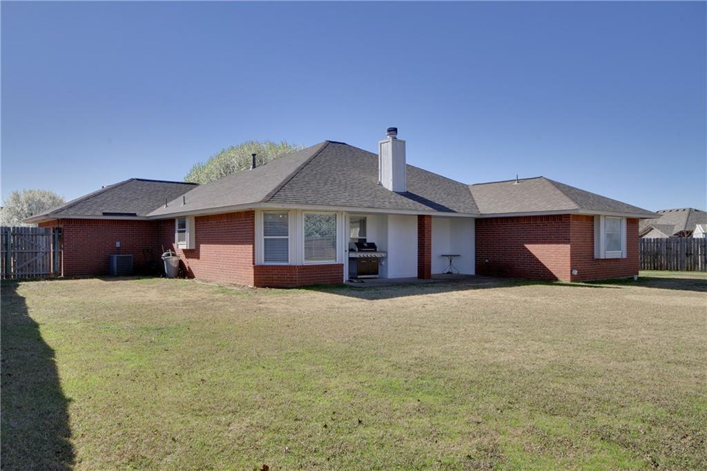 901 37th, Moore, OK 73160 photo 23