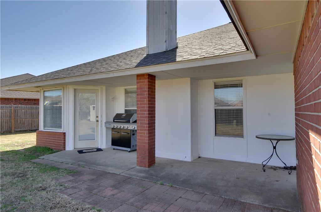 901 37th, Moore, OK 73160 photo 22