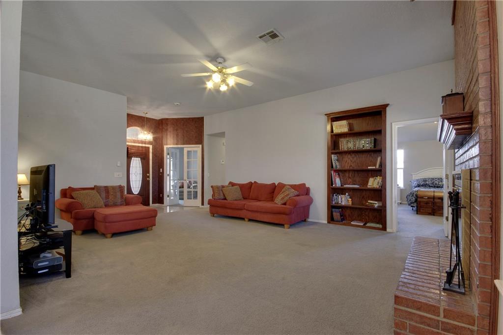 901 37th, Moore, OK 73160 photo 8