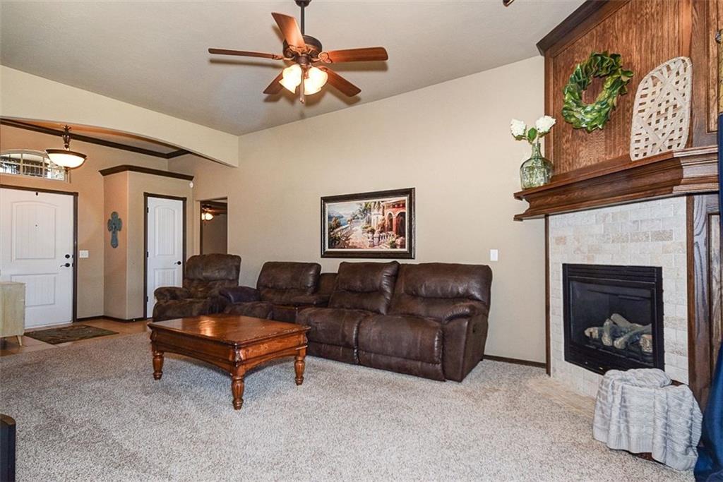 3213 Marilyn Dr, Moore, OK 73160 photo 6