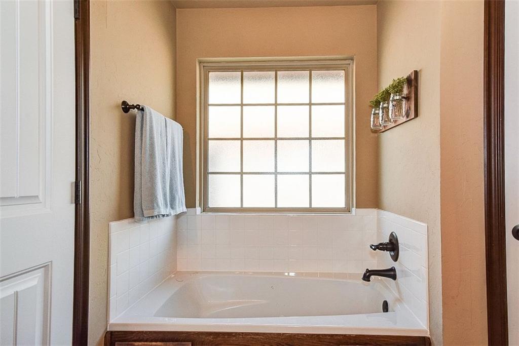 3213 Marilyn Dr, Moore, OK 73160 photo 26