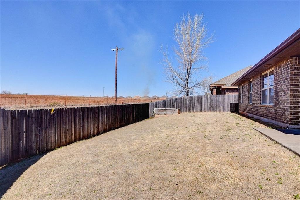 3213 Marilyn Dr, Moore, OK 73160 photo 29
