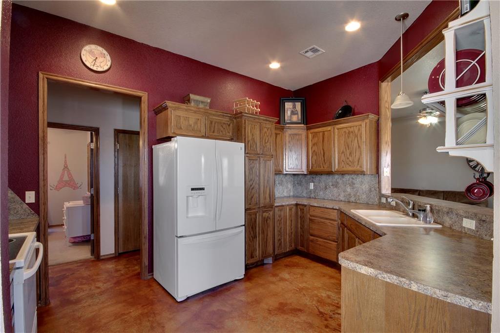 17 Westend Ct, Tuttle, OK 73089 photo 12