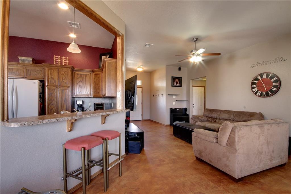17 Westend Ct, Tuttle, OK 73089 photo 5