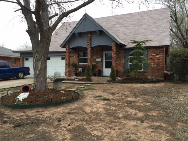 1008 Craig Dr, Moore, OK 73160 photo 1