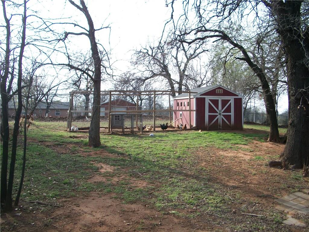 105 E Central Ave, Carney, OK 74832 photo 15