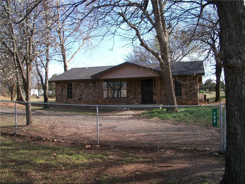 105 E Central Ave, Carney, OK 74832 photo 2