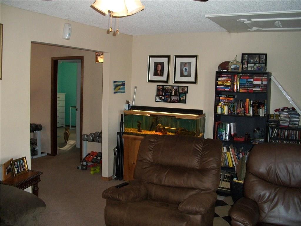 105 E Central Ave, Carney, OK 74832 photo 9