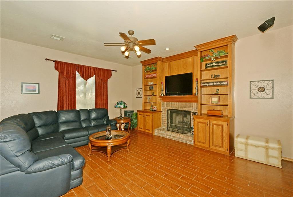 1600 George St, Edmond, OK 73003 photo 3