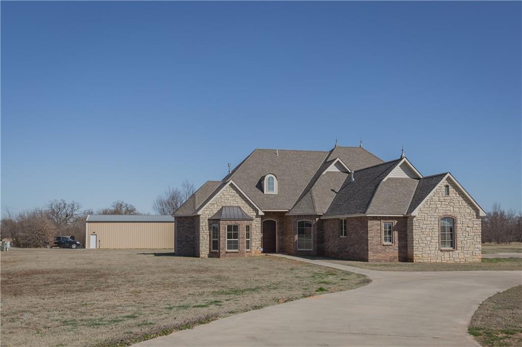 7312 Red Robin Rd, Duncan, OK 73533 photo 2
