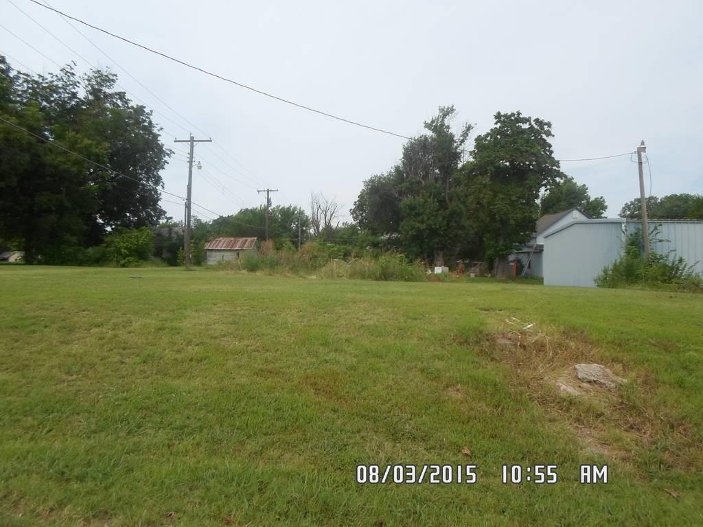 921 N Steele, Cushing, OK 74023 photo 1