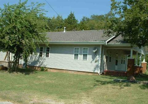 528 S Broadway, Tecumseh, OK 74873 photo 1