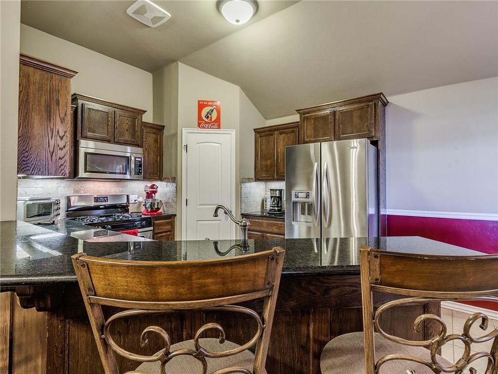 4517 Boardwalk Ave, Moore, OK 73160 photo 10