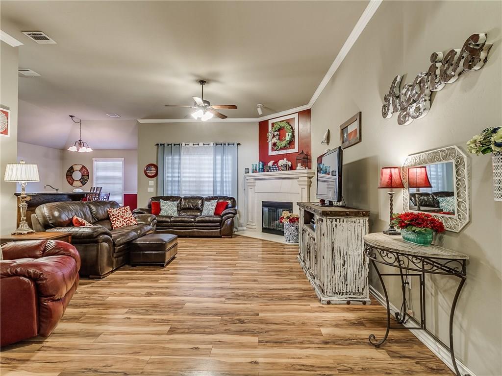 4517 Boardwalk Ave, Moore, OK 73160 photo 5