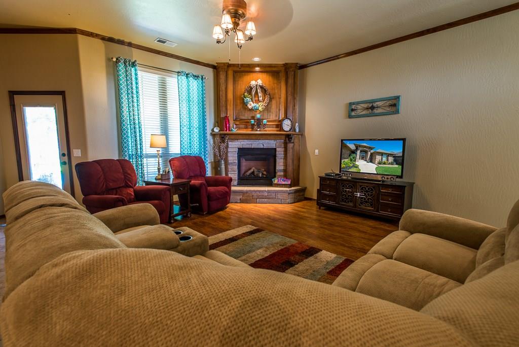 3000 Elmo Way, Moore, OK 73160 photo 6