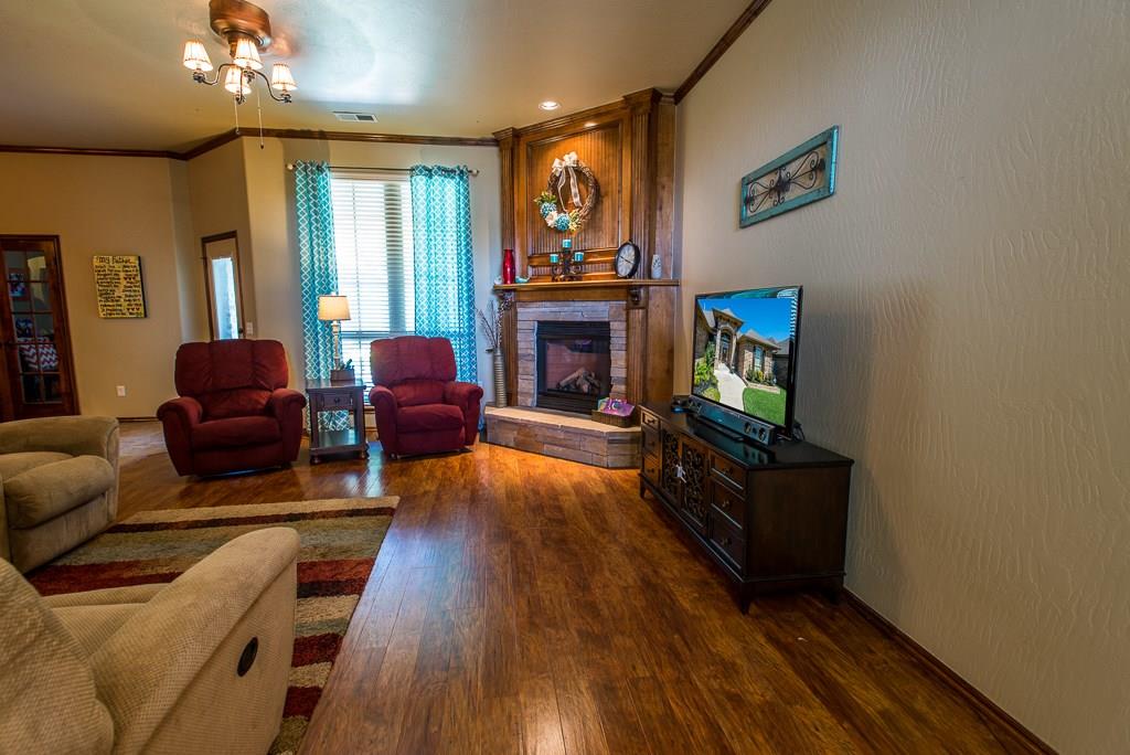 3000 Elmo Way, Moore, OK 73160 photo 7