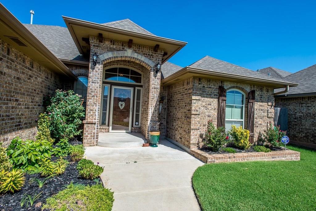 3000 Elmo Way, Moore, OK 73160 photo 3