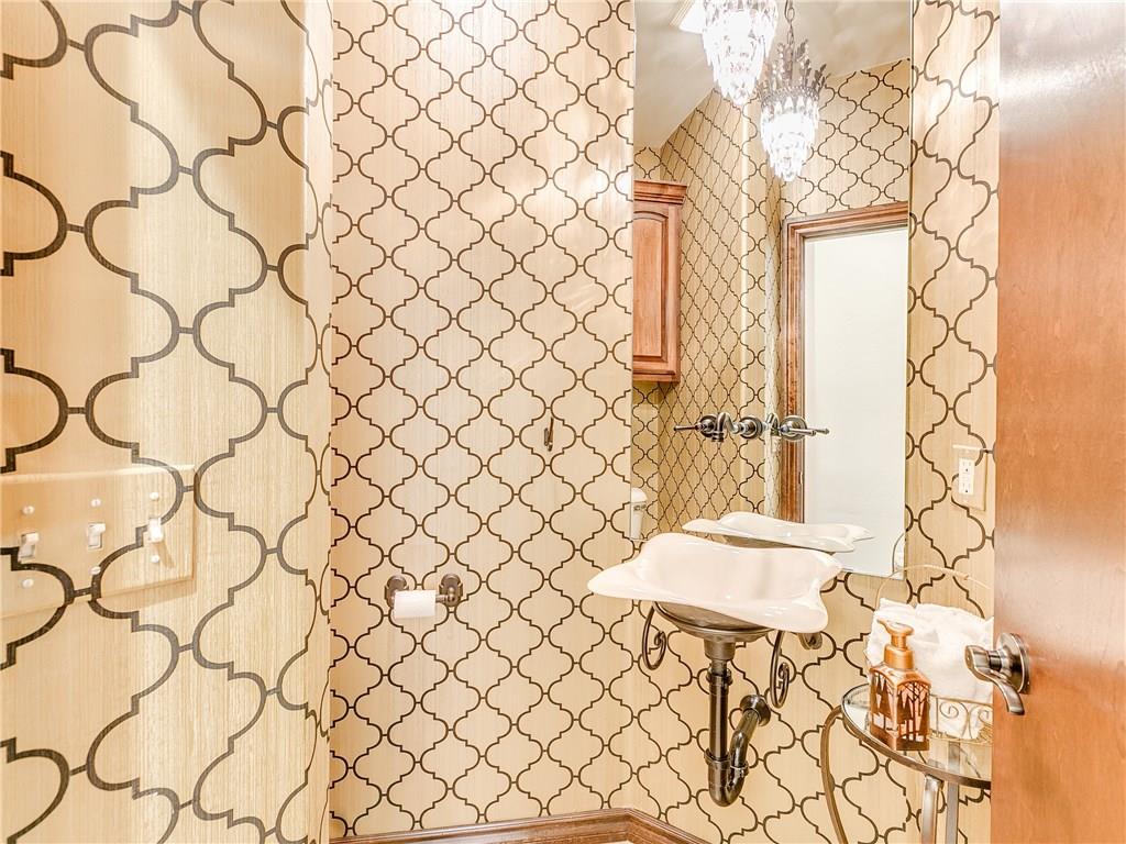 7521 NW 39th St, Bethany, OK 73008 photo 16