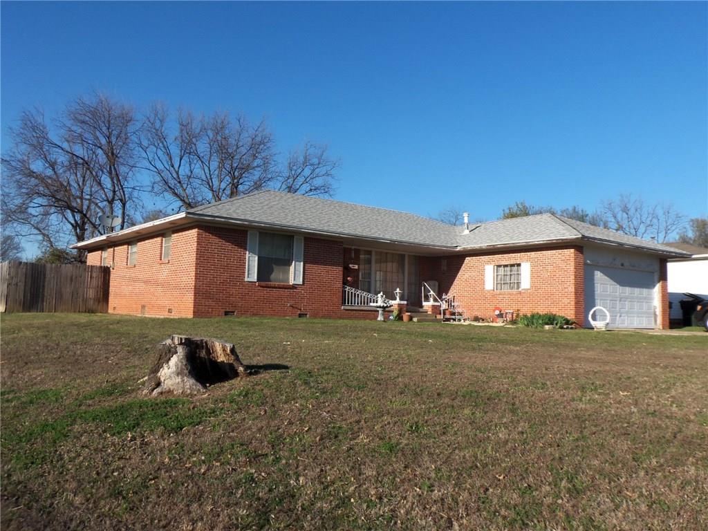 601 E Locust, Tecumseh, OK 74873 photo 2