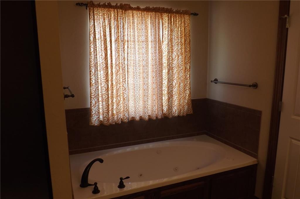 2815 Deer Run, Altus, OK 73521 photo 30