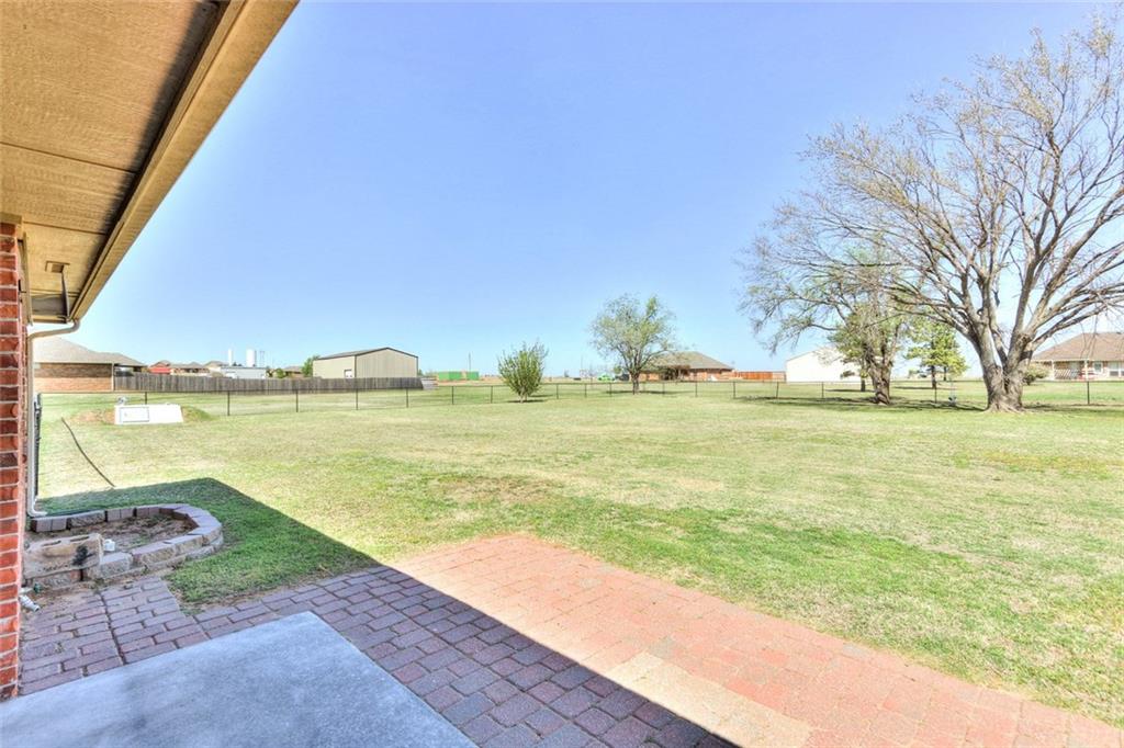 1944 County Road 1211, Tuttle, OK 73089 photo 24