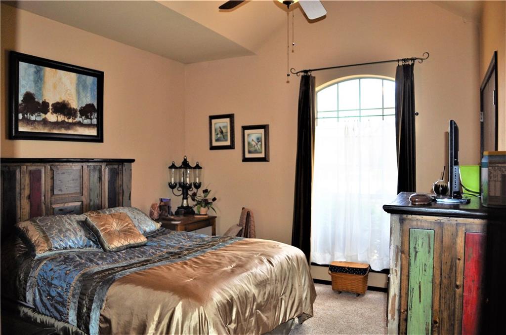 910 White Tail Ct, Guthrie, OK 73044 photo 11