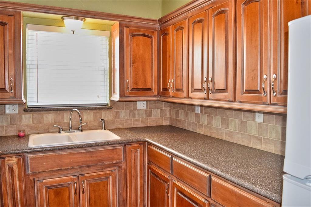 723 E 27th Pl, Edmond, OK 73013 photo 10