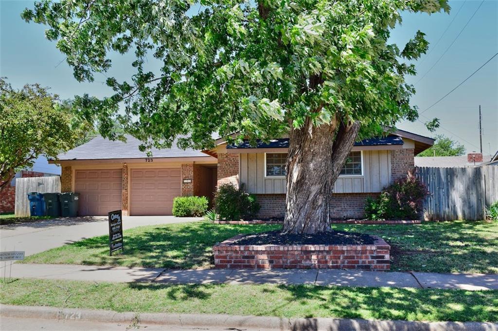 723 E 27th Pl, Edmond, OK 73013 photo 2