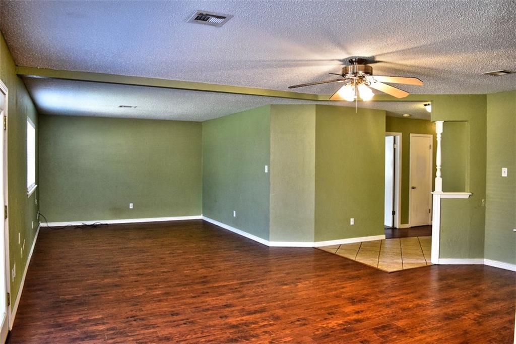 723 E 27th Pl, Edmond, OK 73013 photo 6