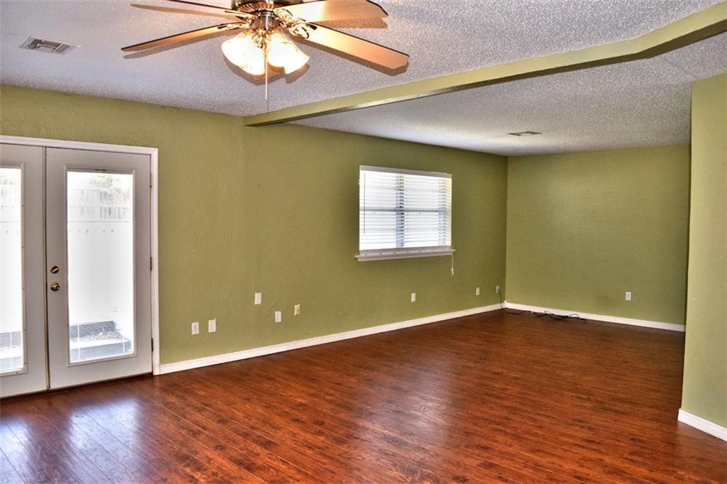 723 E 27th Pl, Edmond, OK 73013 photo 7