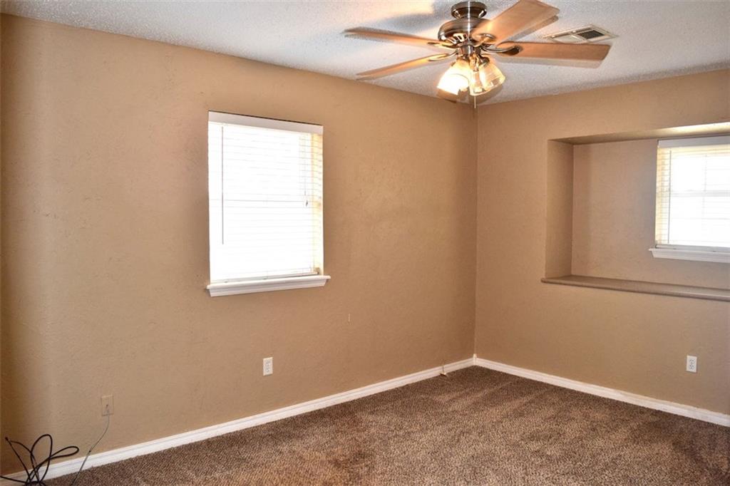 723 E 27th Pl, Edmond, OK 73013 photo 15