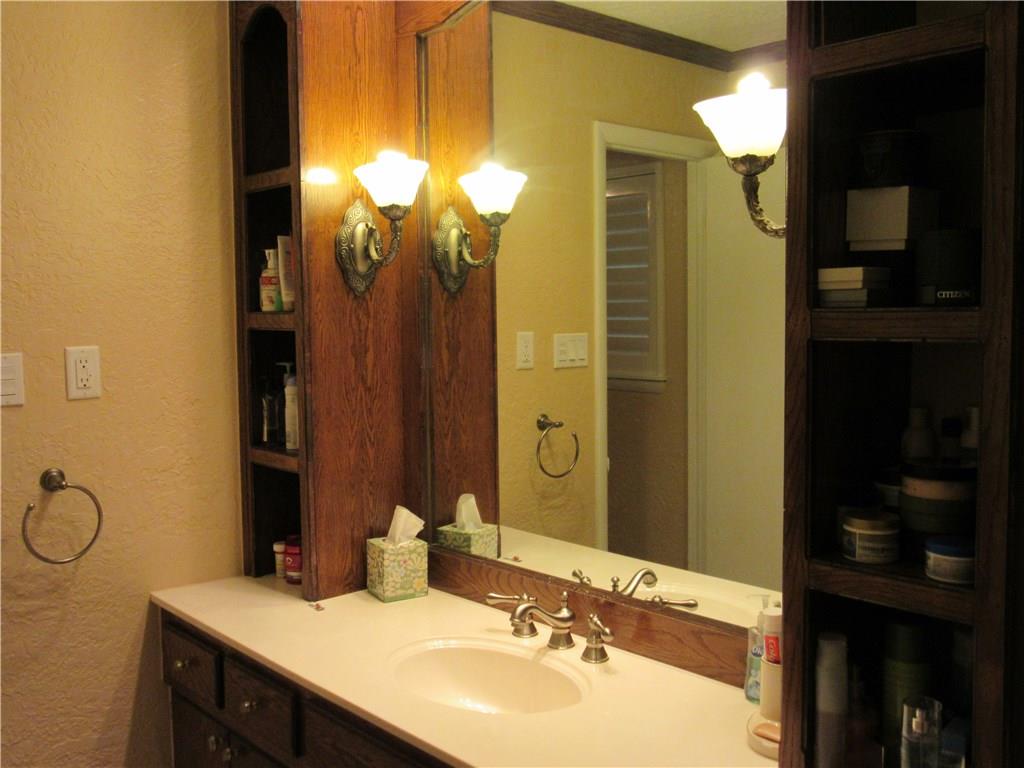 2720 N Robin St, Altus, OK 73521 photo 14
