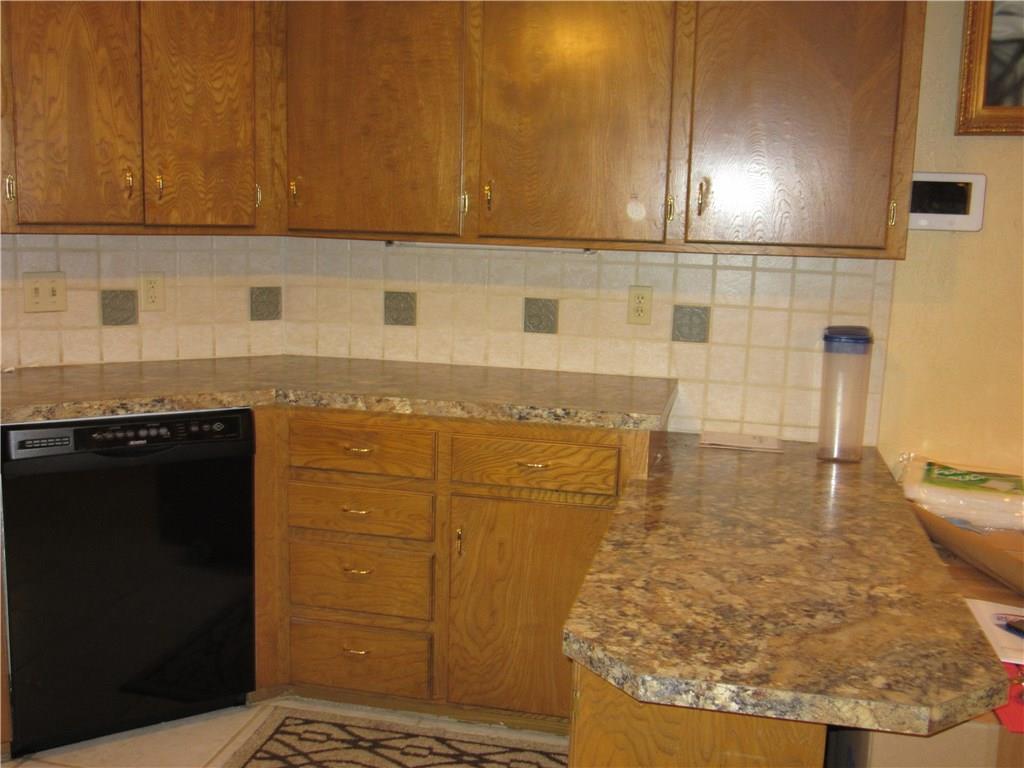 2720 N Robin St, Altus, OK 73521 photo 9