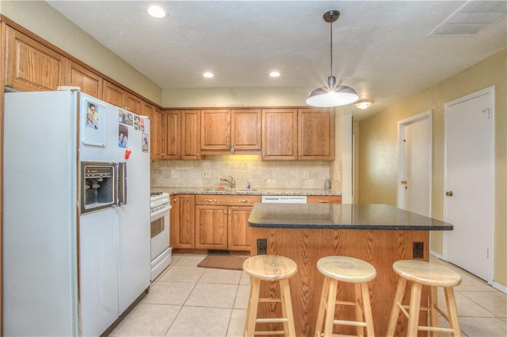 631 E 28th, Edmond, OK 73013 photo 5