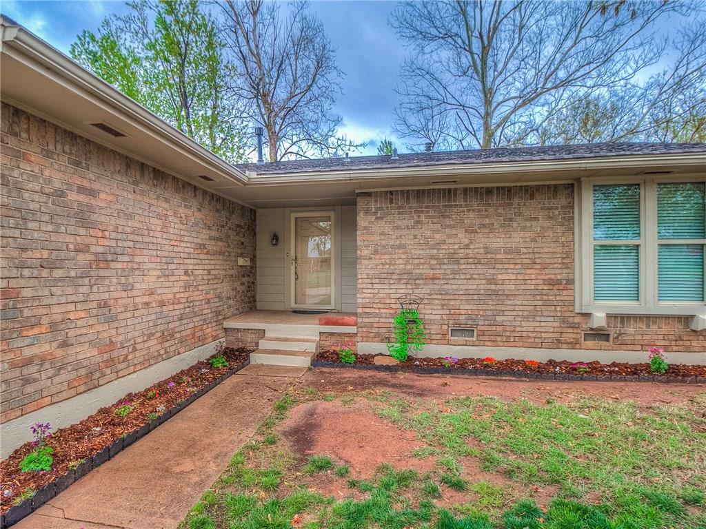 1111 E Willow Pl, Yukon, OK 73099 photo 3