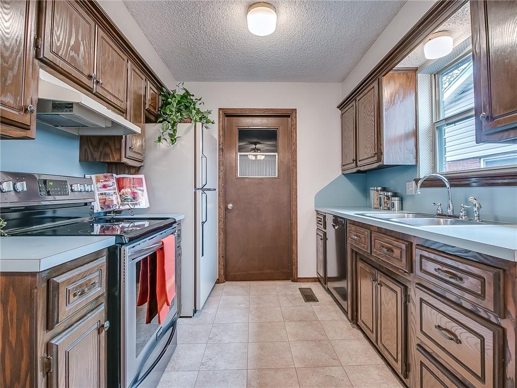 1111 E Willow Pl, Yukon, OK 73099 photo 13