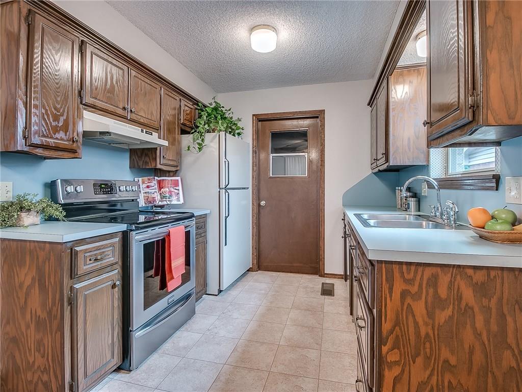 1111 E Willow Pl, Yukon, OK 73099 photo 12