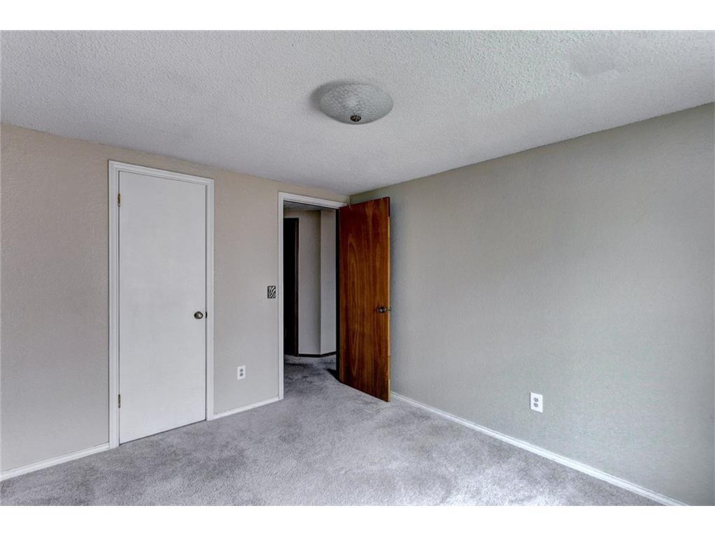 2106 Lonnie Ln, Moore, OK 73170 photo 10