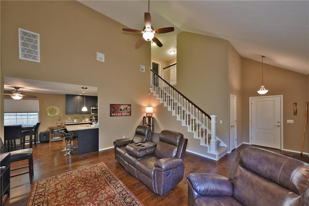 1709 SW 20th, Moore, OK 73170 photo 4
