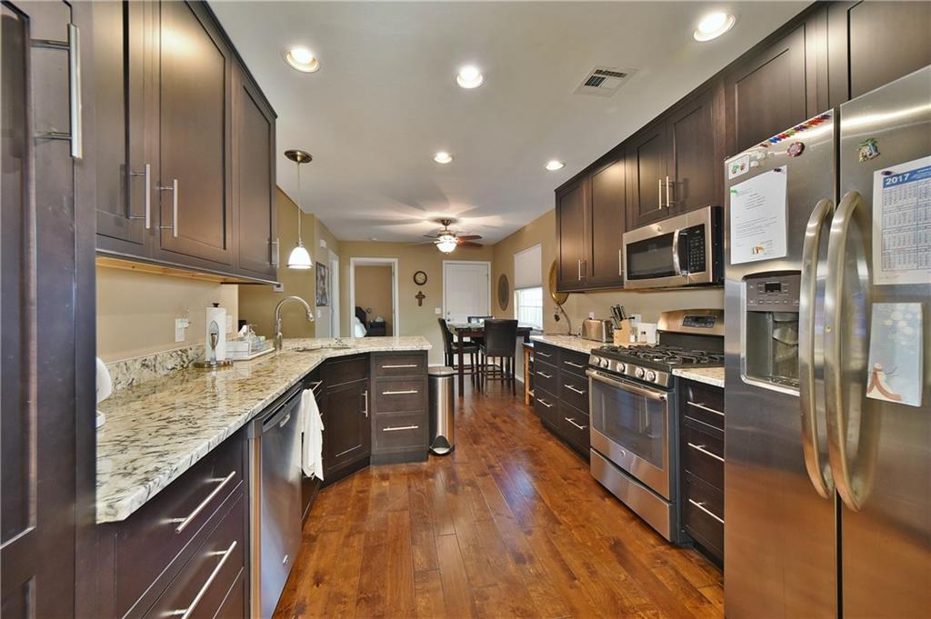1709 SW 20th, Moore, OK 73170 photo 8