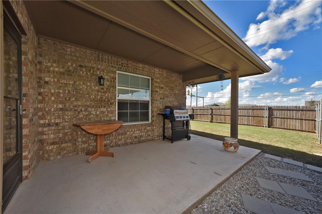 1709 SW 20th, Moore, OK 73170 photo 28