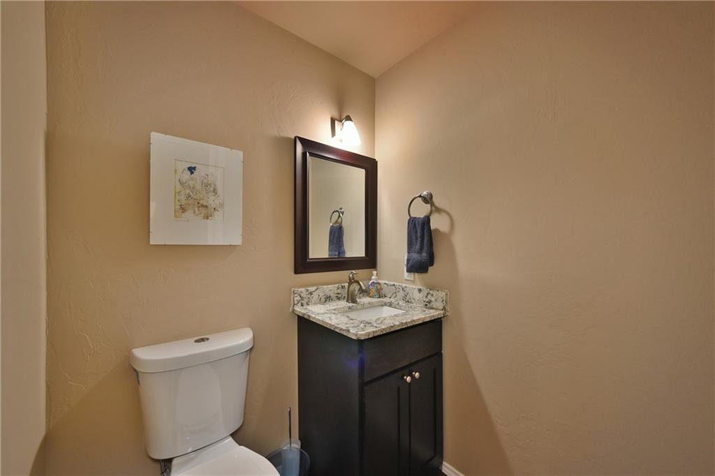 1709 SW 20th, Moore, OK 73170 photo 19