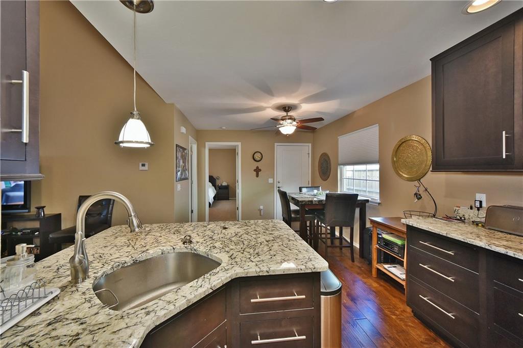 1709 SW 20th, Moore, OK 73170 photo 9
