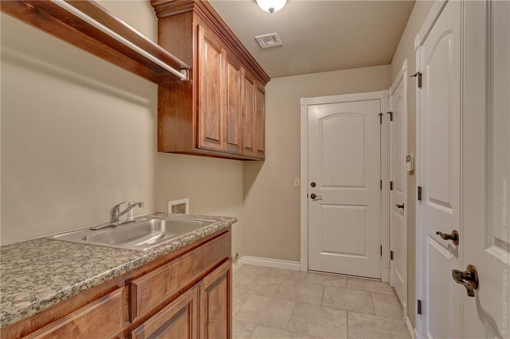 4523 Apple Estates Rd, Moore, OK 73160 photo 17