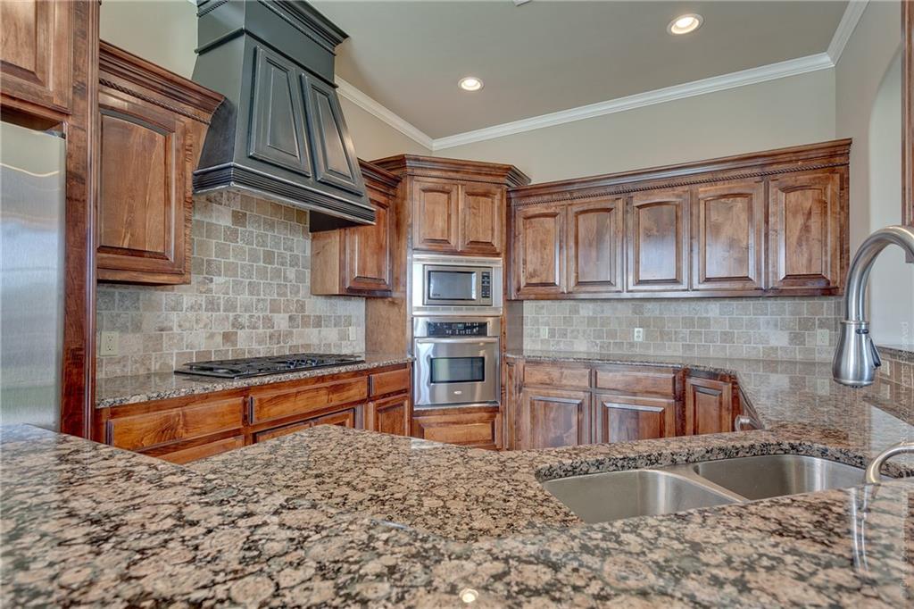4523 Apple Estates Rd, Moore, OK 73160 photo 11