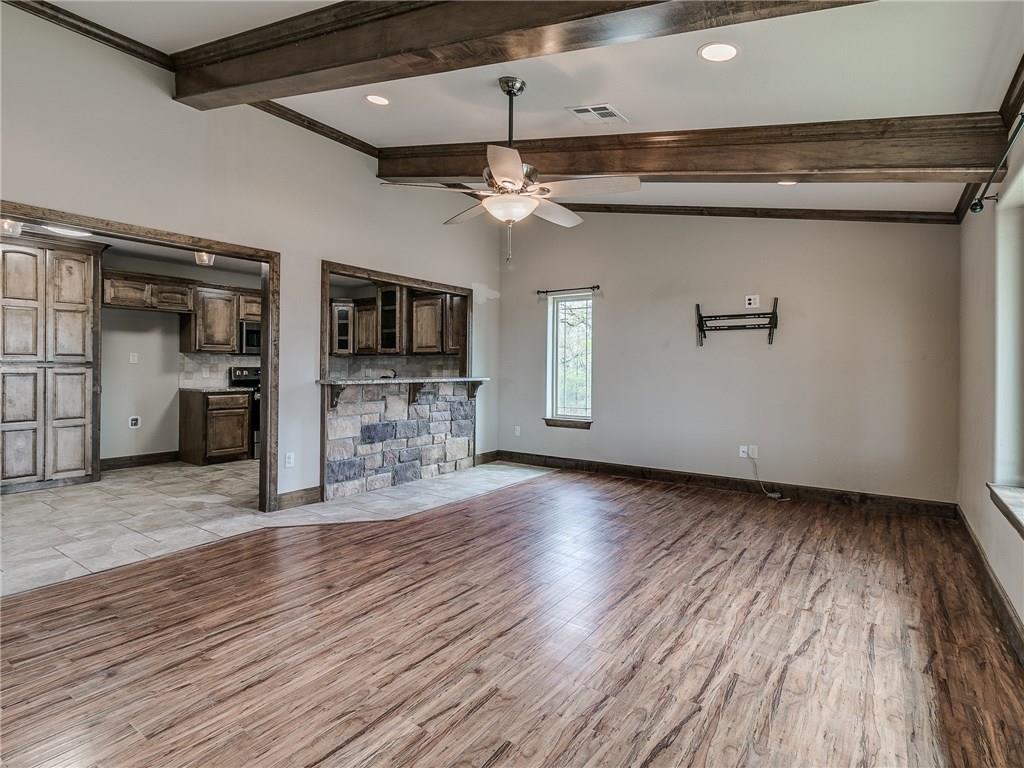 19503 Walker Rd, Mcloud, OK 74851 photo 4
