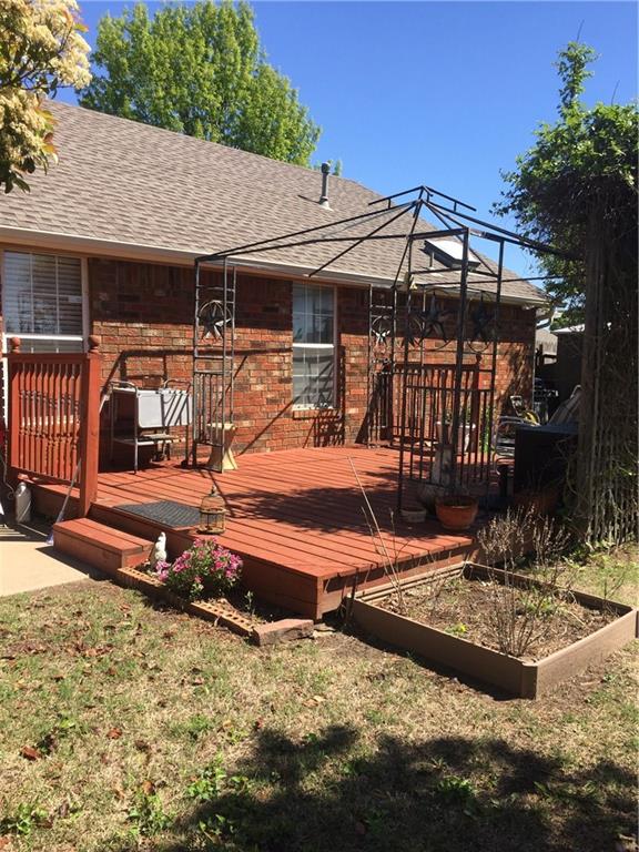 2140 Parkview Dr, Moore, OK 73170 photo 3