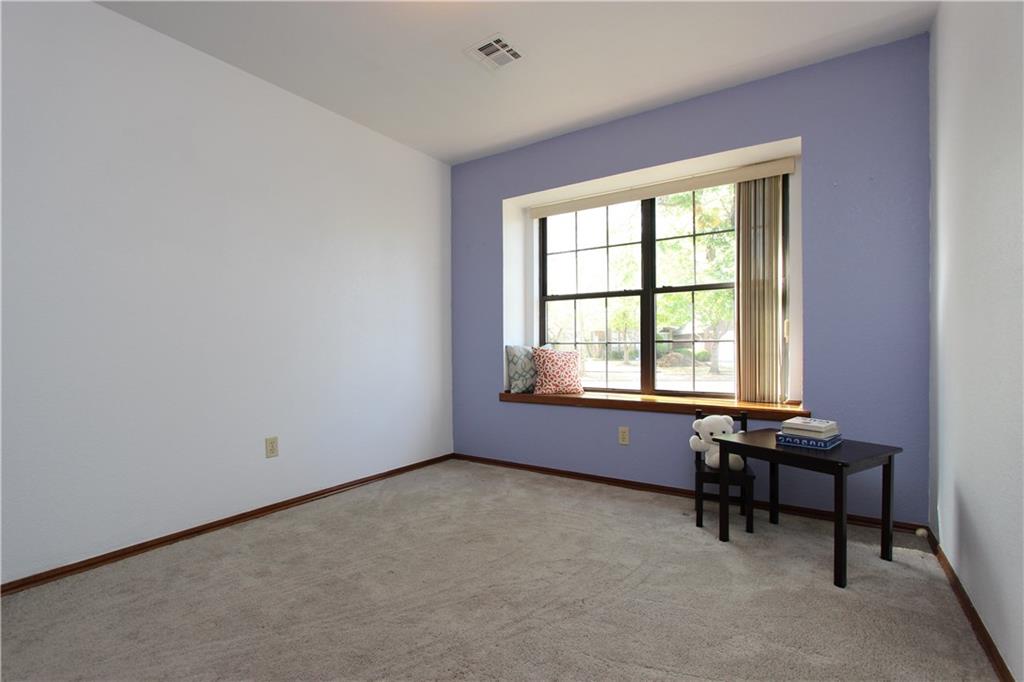 400 Rhoades Ct, Norman, OK 73072 photo 18